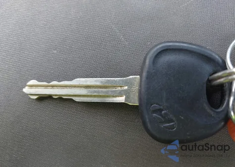 2010 Hyundai Elantra Gls z USA, uszkodzony, nr VIN KMHDU4AD5AU835855